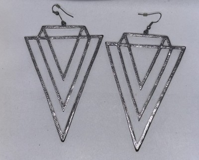 Vintage Art Deco Metal Triangle Silver Tone Pierced Earrings 4 