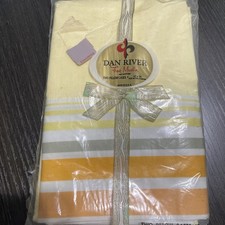 Vintage Dan River Riviera Muslin All Cotton Pair Pillow Cases NEW Yellow Orange