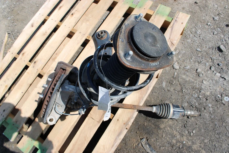 2017-2020 SUBARU IMPREZA Knee Assembly Passenger Side SPN RTR CAL LCF ASH STT - Image 2 of 4