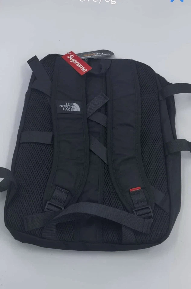 Mochila Supreme The North Face S Logo Expedition negra FW20 Foto 2 de 3