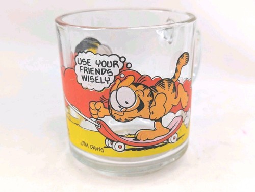 Mug 1978 Garfield Odie McDonalds SkateBoard "Use Your Friends Wisely" Glass