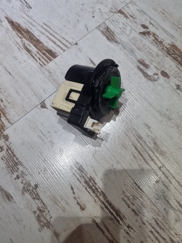 Waschmaschine BAUKNECHT WA PLUS 744 A+++ Pumpe Laugenpumpe M289 W10476931