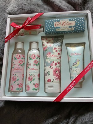 cath kidston bath and body collection gift set