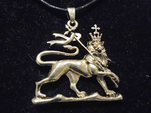 UNIQUE BRASS RASTA LION OF JUDAH w/27" black chain bronze necklace large pendant - Afbeelding 1 van 8