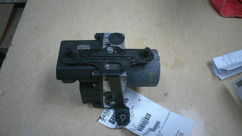 2006 BMW 750I ANTI-LOCK BRAKE PARTS - Picture 4 of 7
