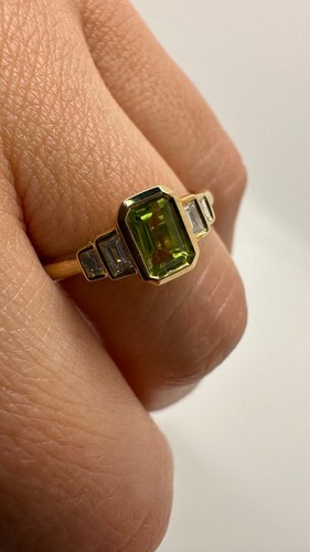 9CT YELLOW GOLD EMERALD CU PERIDOT AND DIAMONDS RING 0.83CT GG310 - Picture 20 of 22