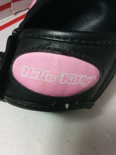 2013 Hello Kitty T-Ball Baseball Glove Mitt Right Hand - Preowned - Good Shape - Picture 6 of 9