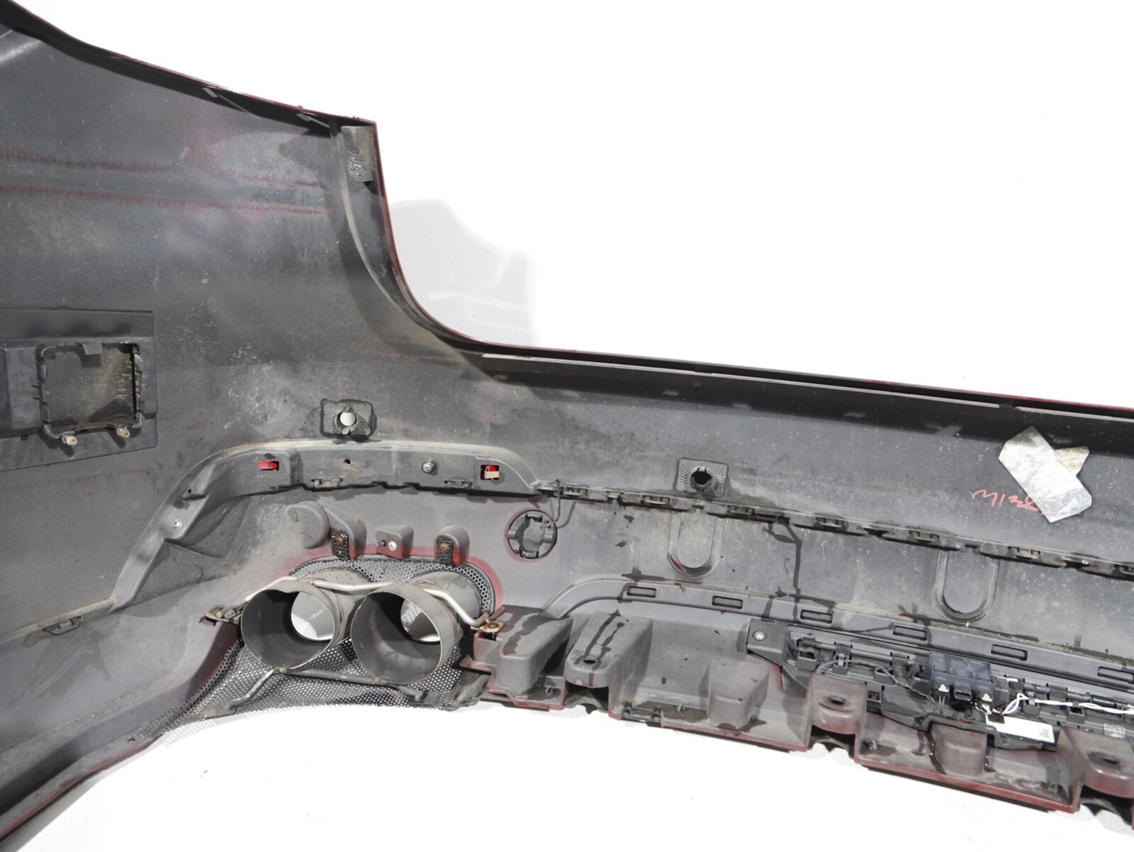 17-22 Maserati Levante M161 Rear Bumper Cover Exhaust Tips Rosso Red OEM 69k