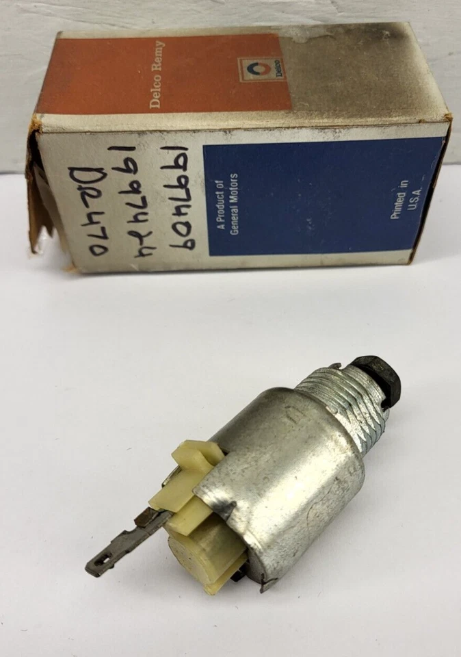 Nuevo de Lote Antiguo 1971 1977 Chevrolet GMC Chevelle Nova Corvette Camaro Solenoide de parada en ralentí Foto 3 de 3