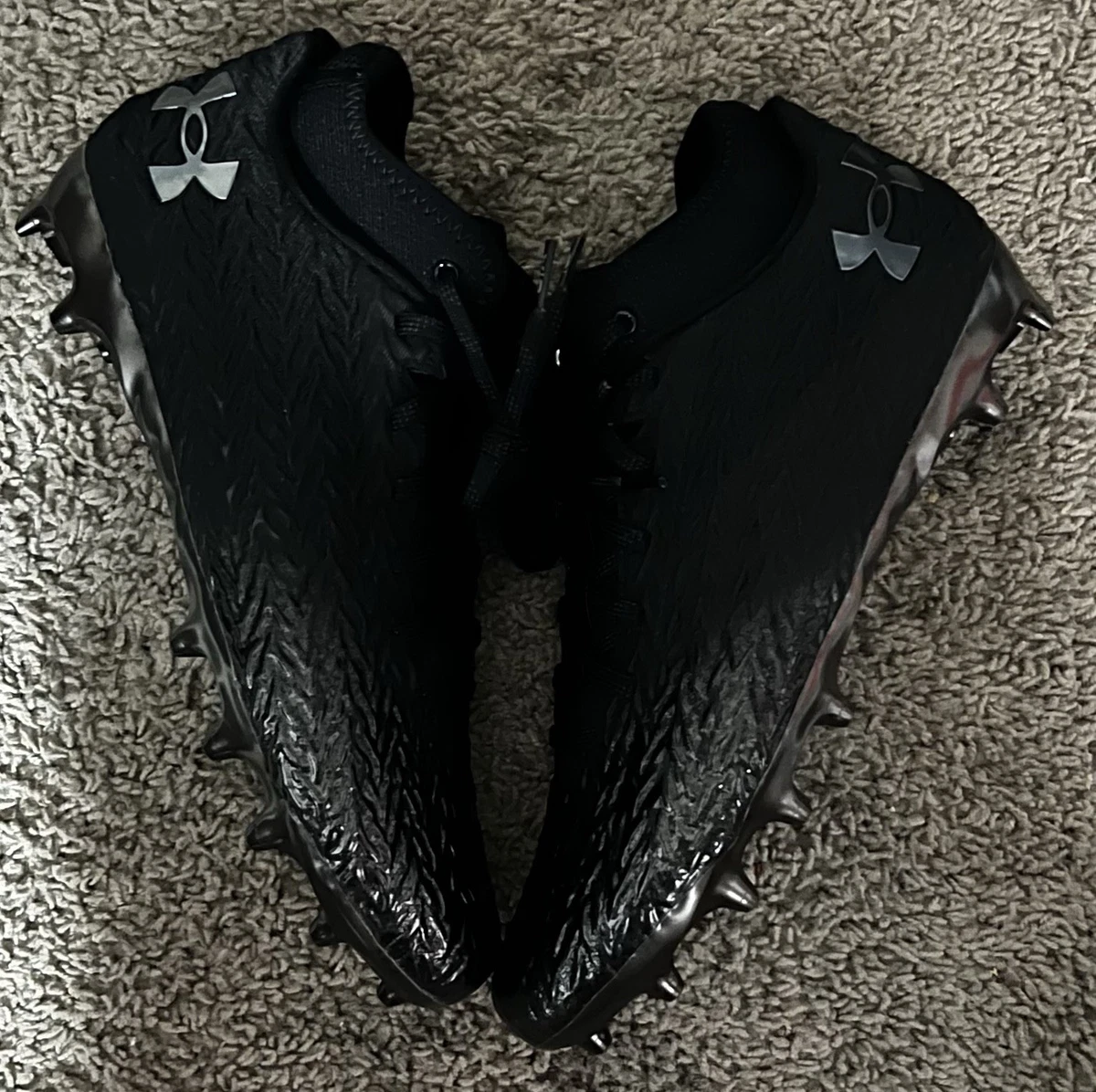 Under armour 11 US Black Football Shoes & Cleats for Men for  display picture 2