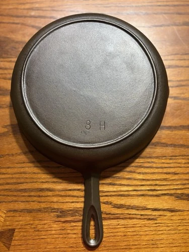 Birmingham Stove & Range Red Mountain #8 Cast Iron Skillet