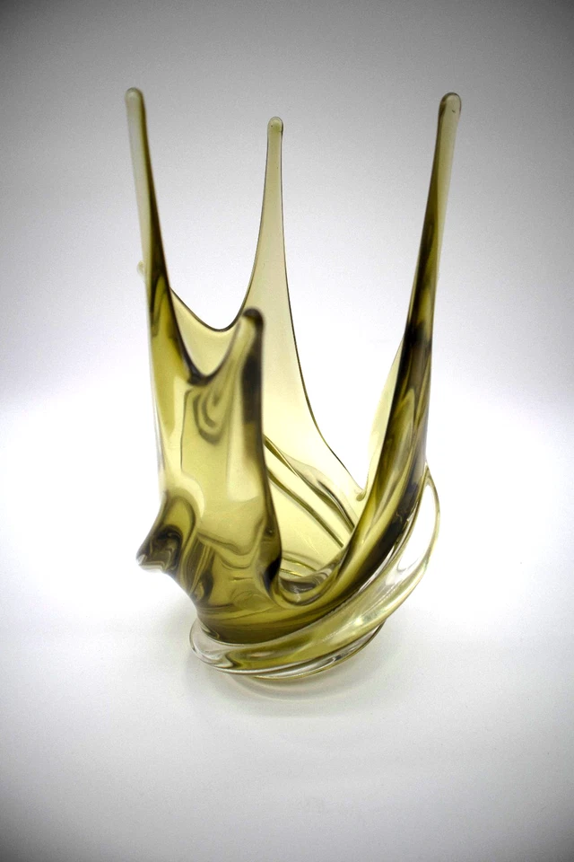 Florero de vidrio artístico Chalet "Splash" firmado 12" raro verde oliva tirador de 6 puntos Foto 2 de 4