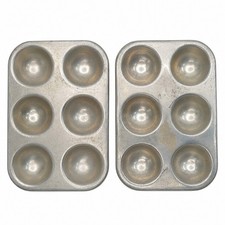 Vtg Children s Pressed Aluminum Bakeware Muffin Cupcake Pan Set of 2
