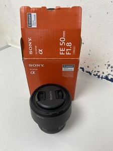 Sony FE 50mm F1.8 Full Frame Lens SEL50F18F E Mount Excellent Condition