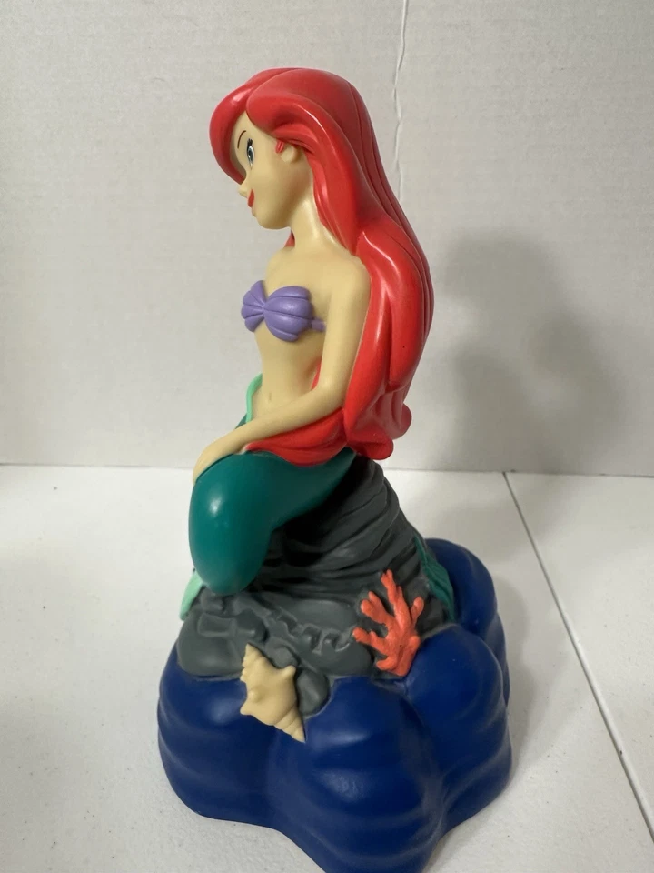 Estatuilla de princesa sirena vintage Ariel Disney 9" alcancía con enchufe Foto 2 de 4