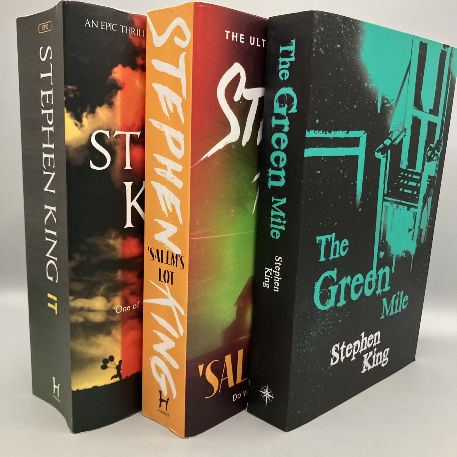 Stephen King  IT Green Mile Salem's Lot 3 Paperback Book Bundle