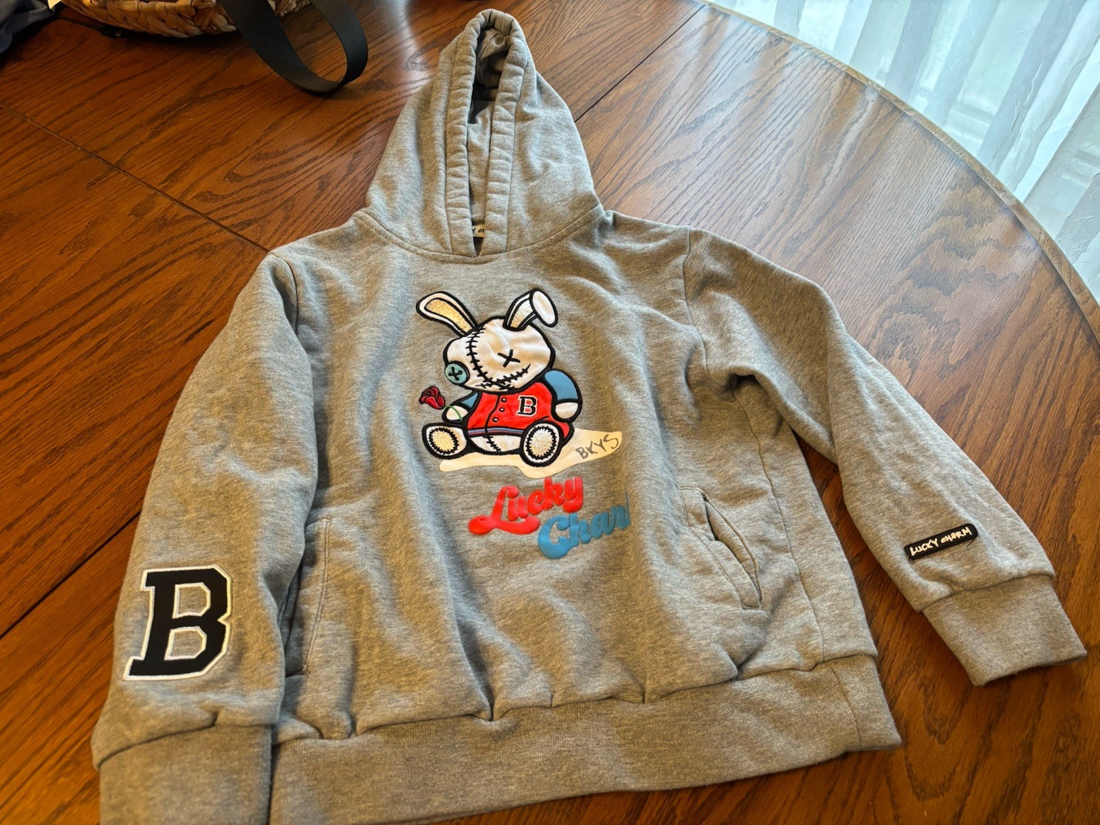 Picture 1 of 8