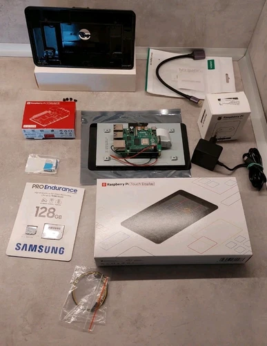 Raspberry Pi 4 Modell B 4 GB RAM, Raspberry Pi 7" Touchdisplay; neuwertig