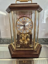 Kundo Quartz Tischuhr