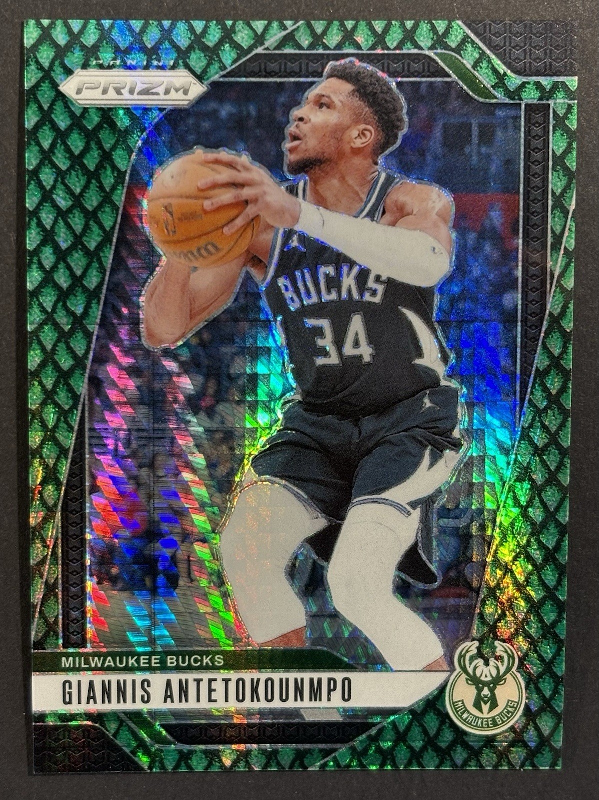 2024-25 Prizm Giannis Antetokounmpo #85 Jade Dragon Scale /48 SSP Color Match