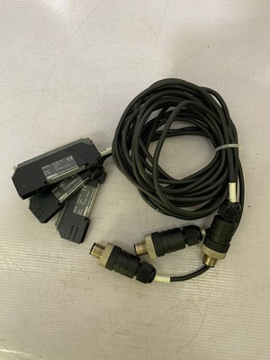 Keyence Corp. / Dual Digital Fiber Sensor / FS-V21RP
