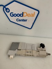 SMC 2X3/2 WAY SOLENOID VALVE SV1A00-5FU W/SV1000-05-P AND SMC MPA DIAL GAUGE