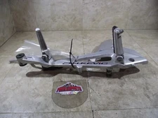 2013 HONDA NC 700XD, RIGHT RH FOOTREST WITH SUPPORT BRACKET (OPS7047)