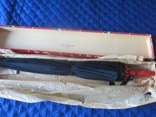 Vintage MACY's Black wood handle Umbrella w/molded plastic accents