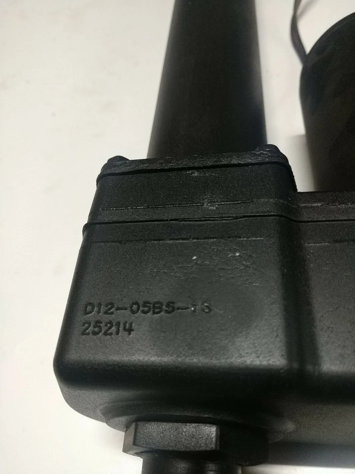 Электрический винтовой двигатель Thomson D12-05B5-18 12 В 18 дюймов ход емкость 500 фунтов - Изображение 2 из 4