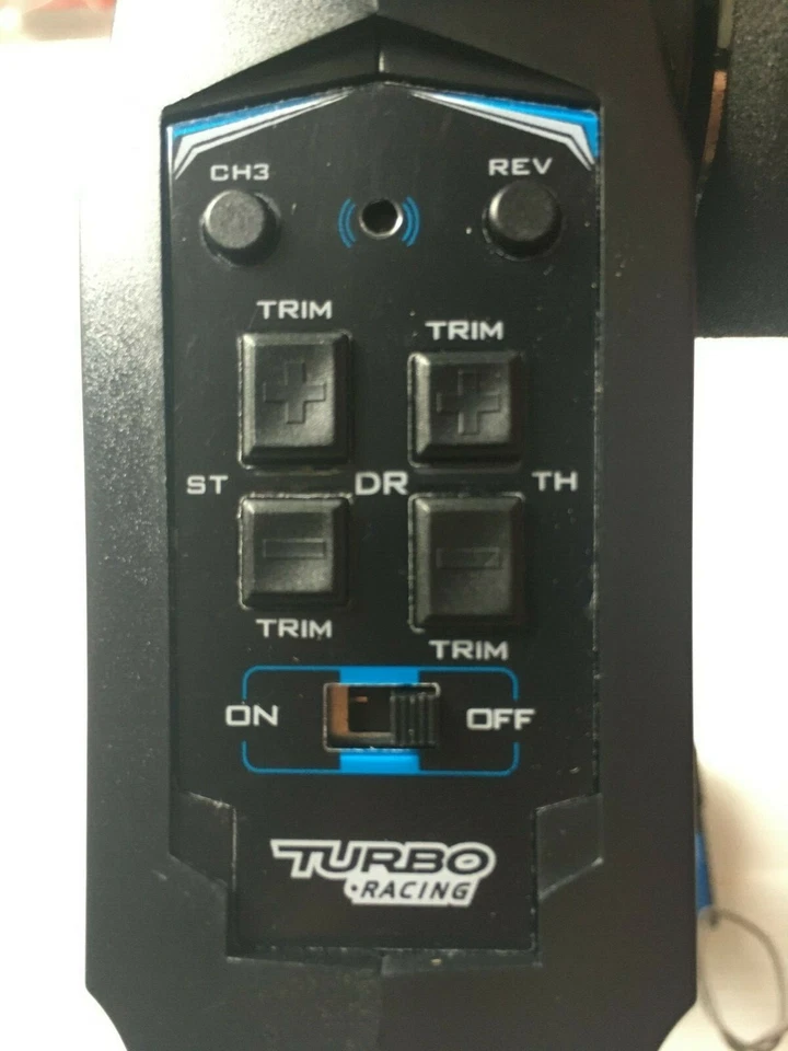 2,4 GHz 3CH RC komplettes Controller-Set + Servos, Akkuclip und Schalter - UK - Bild 3 von 4