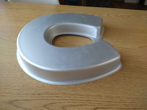 Vintage Wilton Horseshoe Aluminum Cake Pan Baking Mold - Picture 5 of 6