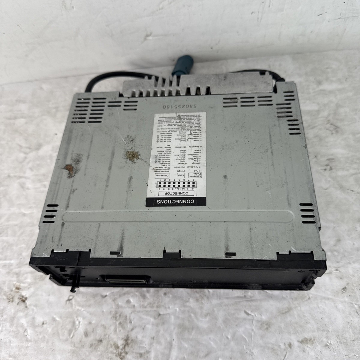 FOR PARTS REPAIR) Alpine CDE-9874 Old School Car Bare Stereo ONLY