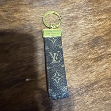 Louis Vuitton Monogram Logo Key Chain Key Ring Brown/Gold Leather Metal