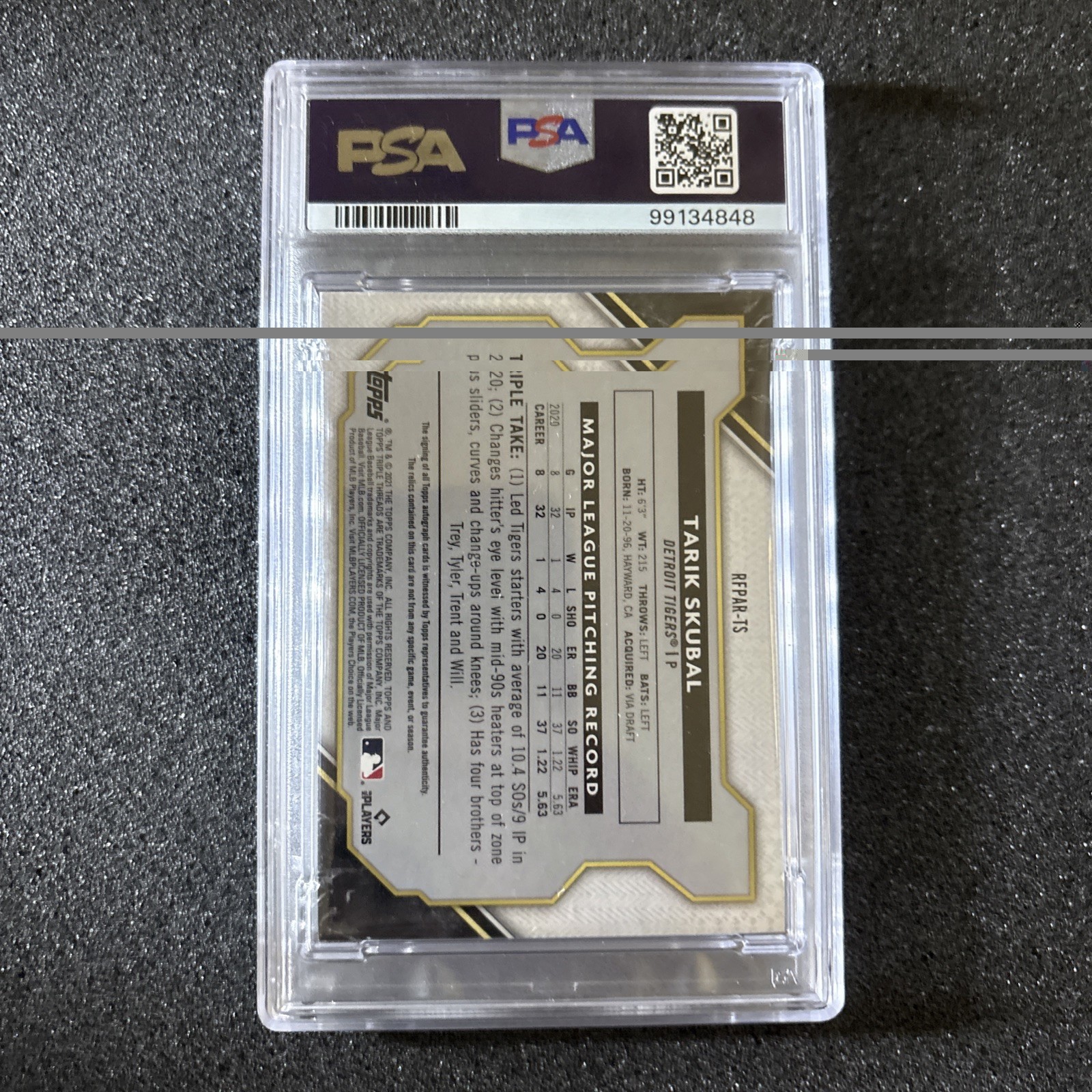 2021 Topps Triple Threads Tarik Skubal Game-Worn Patch Auto RC Onyx /25 PSA 8 view 4