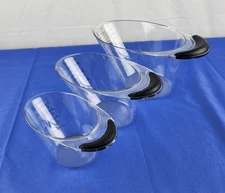 Pampered Chef ~ SET Of 3~ Easy Read Measuring Cups - 1 , 2 & 4 Cup Sizes