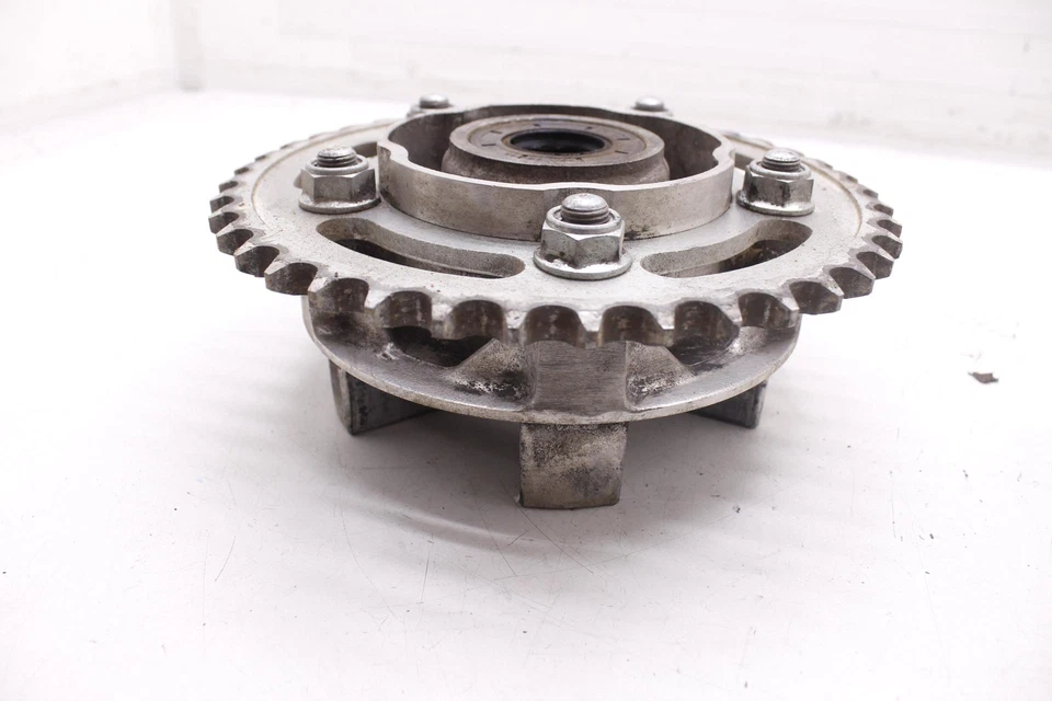 85 HONDA INTERCEPTOR 1000 VF1000R OEM PIÑÓN TRASERO PORTACUBOS R11.BX23 Foto 3 de 4