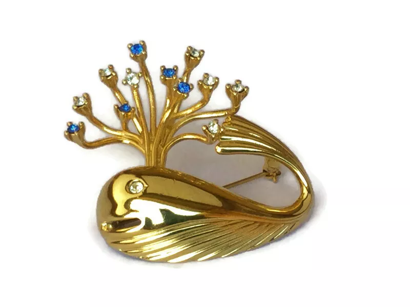 Erwin on sale pearl brooch