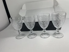 Fiddle + Fern Set Of 4 10 oz (295 mL) Decorative Clear Glasses