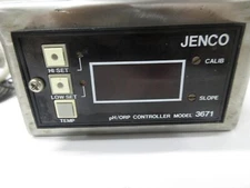 Jenco Electronics Model 3671 pH/ORP Controller With Foot Pedal and Foot Switch