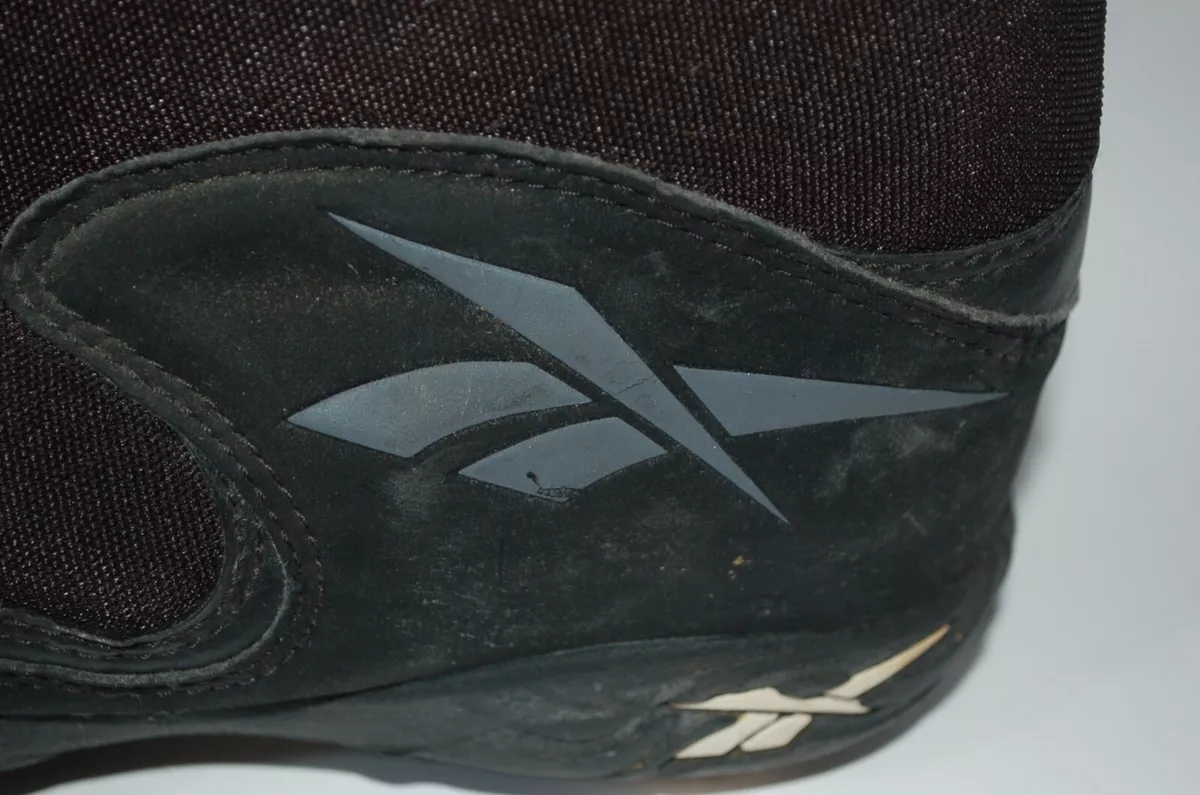 Reebok football sale cleats with zipper