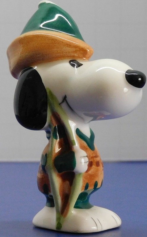 Vintage Peanuts Snoopy "Robin Hood" Determined Ceramic Figurine Rare 1977 Mint 