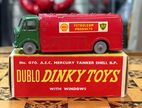 Vintage Dublo Dinky Toys A.E.C. Mercury Tanker Shell B.P. No 070 1:76 SU873