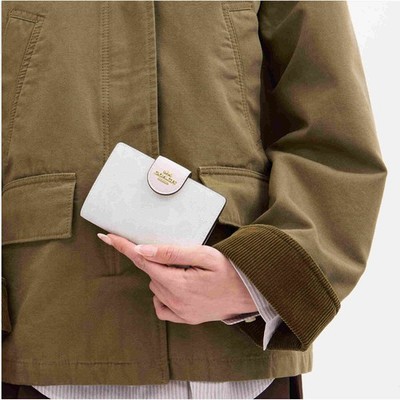 Coach Women's Zip Wallet Medium Corner Canvas, Gold/White/Chalk