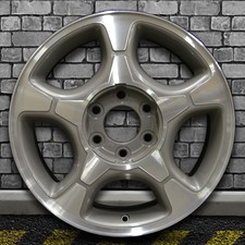 Rueda mecanizada de carbón Argent oscuro OEM para Chevy Trailblazer 2004-2009 - 17x7