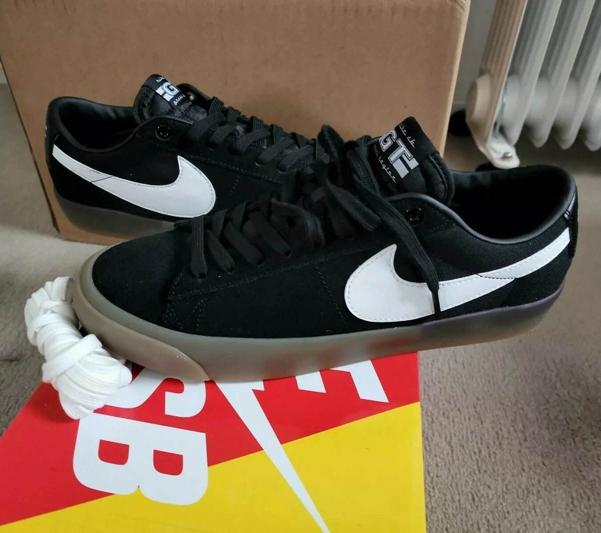 Nike sb zoom blazer low black 2025