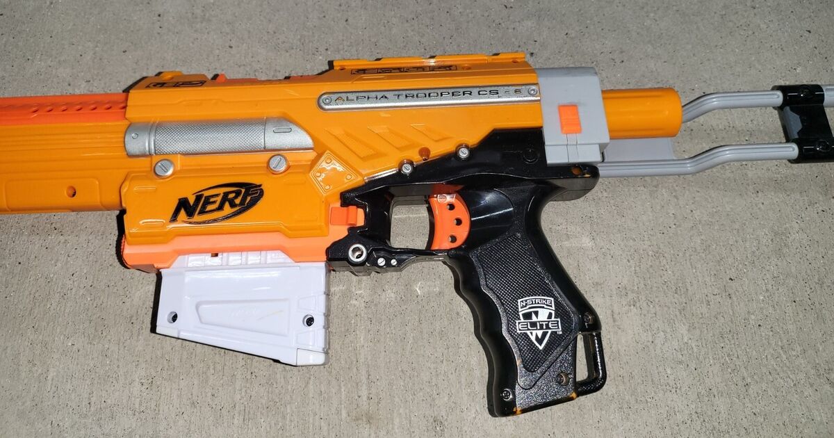 Nerf N-Strike Elite Alpha Trooper CS-6 Dart Blaster Gun W/Magazine