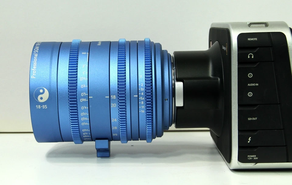 cine lens Sigma 18-35mm T2 canon ef parfocal full manual de clicked 0.8 gears - Image 4 of 4
