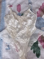 Bridal Victoria's Secret Ivory Lace Bodysuit Adjustable Strap Snap Closure M