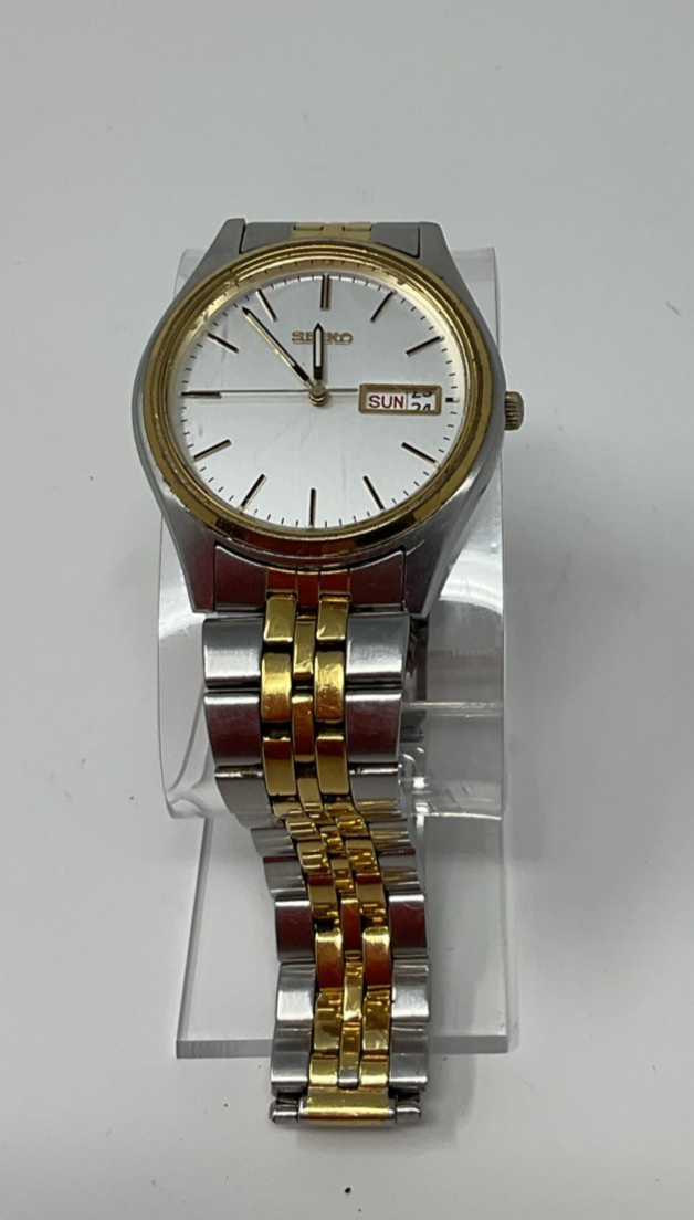 Seiko 7N43-9048 Dual Tone Quartz Watch 37mm Day Date New Battery