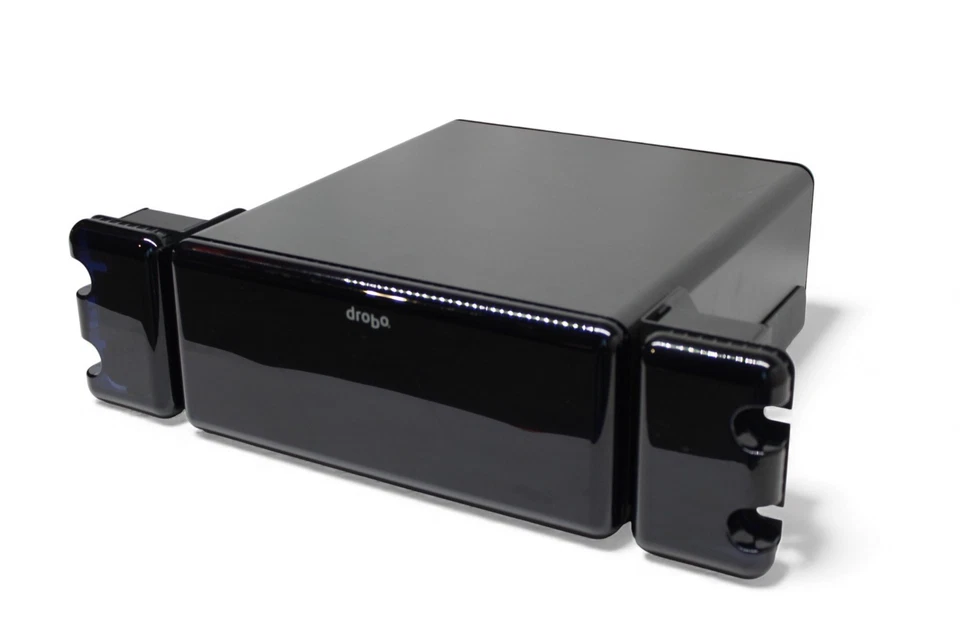 Data Robotics Drobo Elite DREL1-A 8-Bay iSCSI SAN Storage Array 2 x 1TB HDD - Image 2 of 4
